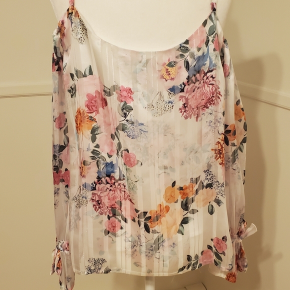 INC International Concepts cold shoulder blouse - Picture 3 of 10